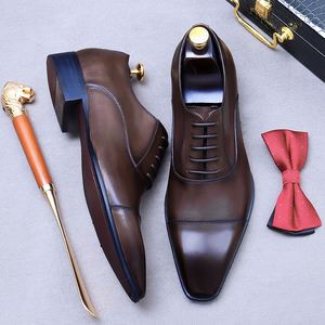 Chaussures en cuir de luxe pour hommes, chaussures habillées pour affaires, en cuir de vachette, antidérapantes et confortables, chaussures Oxford de haute qualité faites à la main pour hommes - Product Image 3