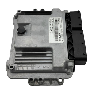 Unidad de Control del Motor Duradera CM5A-12A650-<span class=keywords><strong>AMK</strong></span>  BB5A-12B684-AC Módulo de Control del Automóvil para Ford Focus - Product Image 3