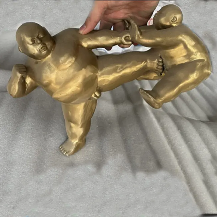 รูปปั้นทองสัมฤทธิ์ขนาดชีวิตของสุภาพบุรุษและสุภาพสตรีแห่งรูปปั้น Fernando Botero