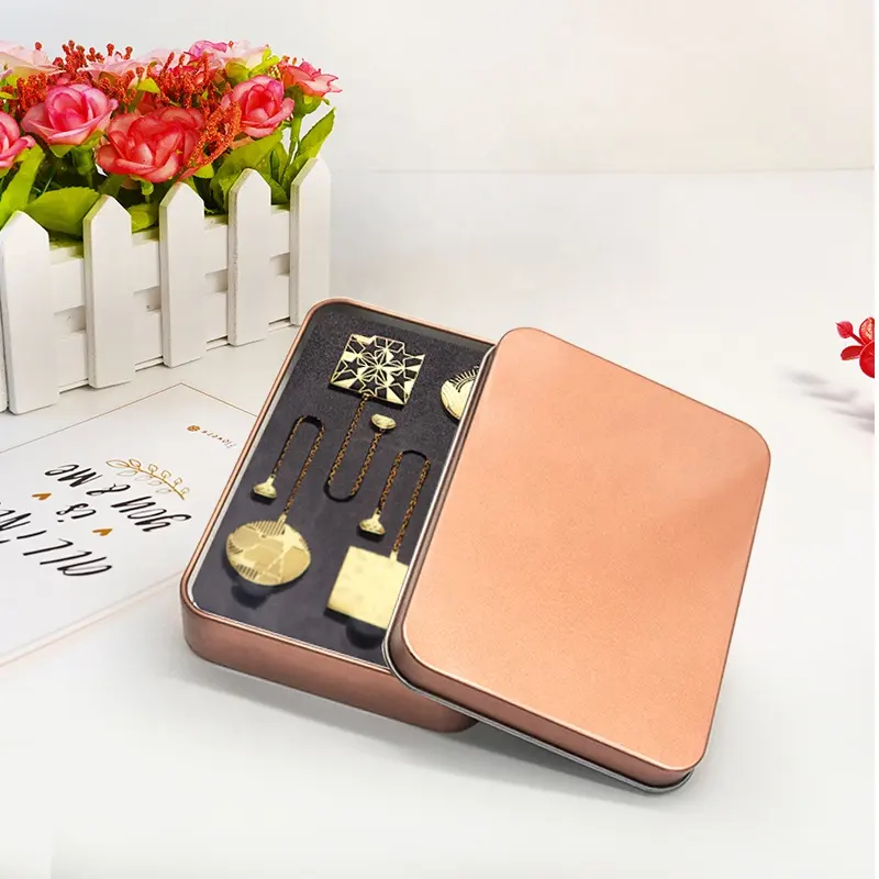 Rectangular Beauty Tool Tin Box With Clear Window Embossing Cosmetic Tools Nail Clippers Scissors Packaging Gift Metal Tin Box