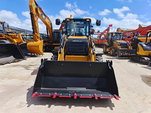 Chargeuse-pelleteuse Caterpillar Cat 420F2, chargeuse-pelleteuse de 11 tonnes, moteur CUMMINS, 4 roues motrices, pelle hydraulique pour travaux de construction et de terrassement - Product Image 4