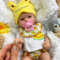 Waschbare Wasserdichte 12-Zoll Reborn-Puppe aus Vollsilikon mit Weicher Textur Perfekt für Kinderspiele und Eltern-Kind-Interaktion
