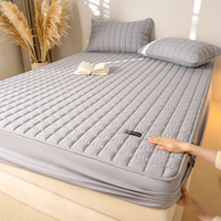 Parure de lit blanche personnalisable en polyester imperméable à prix abordable pour hôtel et maison, comprenant drap-housse et taies d'oreiller