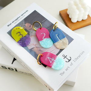 CANYUAN yaratıcı çok renkli oval renk eşleştirme asetat anahtarlık moda dijital anahtarlık özel desen toptan - Product Image 6