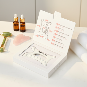 Boîte <span class=keywords><strong>à</strong></span> cartes <span class=keywords><strong>en</strong></span> papier d'art <span class=keywords><strong>en</strong></span> forme de livre sur mesure haut de gamme avec insert <span class=keywords><strong>en</strong></span> EVA <span class=keywords><strong>en</strong></span> matériau recyclé Finition mate Emballage cadeau - Product Image 1