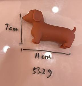 Oferta Promocional: Juguete Antiestrés Creativo de Silicona Duradera con Diseño de Perro Dachshund, Elástico y Deformable, con Sonido al Apretar - Product Image 5
