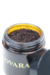 Bukhur Oudvara, Infusión Aromática Tradicional, Aroma Amaderado Intenso y Duradero, para Rituales Espirituales en el Hogar, Uso en Primavera/Verano/Otoño - Product Image 4