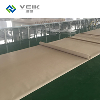 Feuille de PTFE résistant à la chaleur feuille de plastique résistant à la chaleur tissus en fibre de verre revêtus de PTFE tissu en fibre de verre ptfe