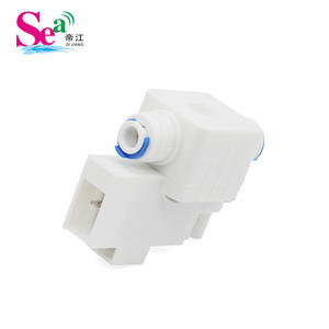 Vanne haute pression à connexion rapide 2 broches en nylon blanc pour systèmes de filtration d'eau par osmose inverse (RO) et tuyaux PE - Product Image 5