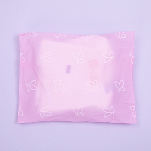 Braguitas Sanitarias Desechables de Algodón Súper Suaves para Mujer, con Alas Protectoras Contra Fugas, de Cintura Alta y Alta Absorbencia - Product Image 3