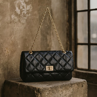 Sac à chaîne matelassé en cuir véritable noir pour femme bandoulière simple petit sac décontracté carré doublure en polyester polyvalent