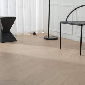 Parquet en bois de chêne blanc européen multicouche antidérapant brillant de qualité AB 12 mm 16 mm 20 mm pour revêtements de sol commerciaux - Product Image 1