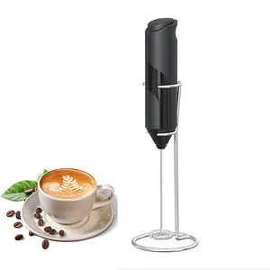 El blenderi pil kumandalı süt köpürtücü taşınabilir kahve karıştırıcı kahve Mini elektrikli çırpma teli