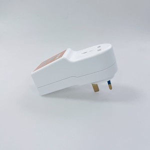 KE AP16 Adjustable Voltage Protector 220V Digital Display AC 16A <b>Single</b> Phase Overvoltage Protection <b>Socket</b> - Product Image 2