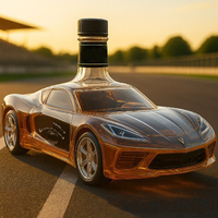 Fábrica al por mayor de vidrio de alto borosilicato en forma de coche botella de vino de whisky decantador botella de licor de vidrio con forma personalizada y logotipo