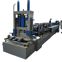 Machine de fabrication de profilés en acier galvanisé en forme de C et de Z avec commande automatique PLC, entraînement par moteur, roulement à engrenages pour utilisation sur toiture/mur/escalier