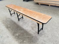 Vente en gros d'usine de bancs en bois pliables pour les banquets d'hôtel modernes, les mariages, les tables de restaurant, les ensembles de table à manger pliables