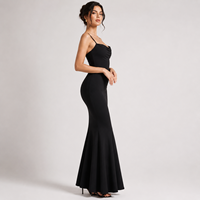 Robe longue moulante élégante noire à col halter, sans manches, personnalisée, de haute qualité, pour femme, collection Printemps 2026