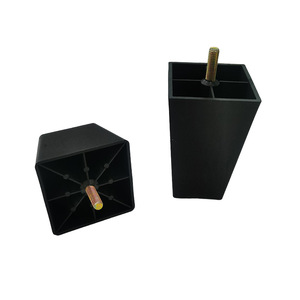 Pieds de meubles en plastique Luye, carrés, noirs, avec vis, pour canapé, table basse, meuble TV, support réglable en hauteur - Product Image 1