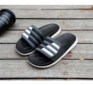 Sandalias Tipo Pantuflas de <span class=keywords><strong>PVC</strong></span> Negras para Hombre Personalizadas OEM para Verano y Playa al Aire Libre - Product Image 5
