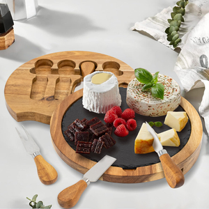 Planche à fromage et à charcuterie ronde en bois rotatif à 100 % avec couteau inclus - Product Image 4