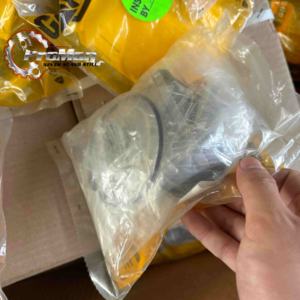 Kit de sellado de válvula reductora de presión Proman 7X-9181 7X9181 aplicable a tractor de ruedas 623F 621F 627F, cabezal de abate SAT630 SAT420 - Product Image 1