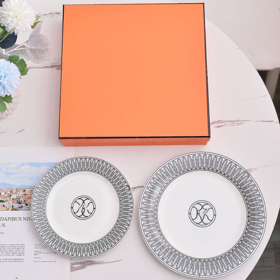 10.5นิ้ว + 8นิ้ว