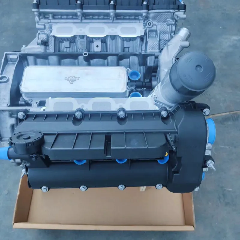 रेंज रोवर स्पोर्ट के लिए उच्च गुणवत्ता वाला 306ps 3.0l 250kw 6-सिलेंडर इंजन संचालित है