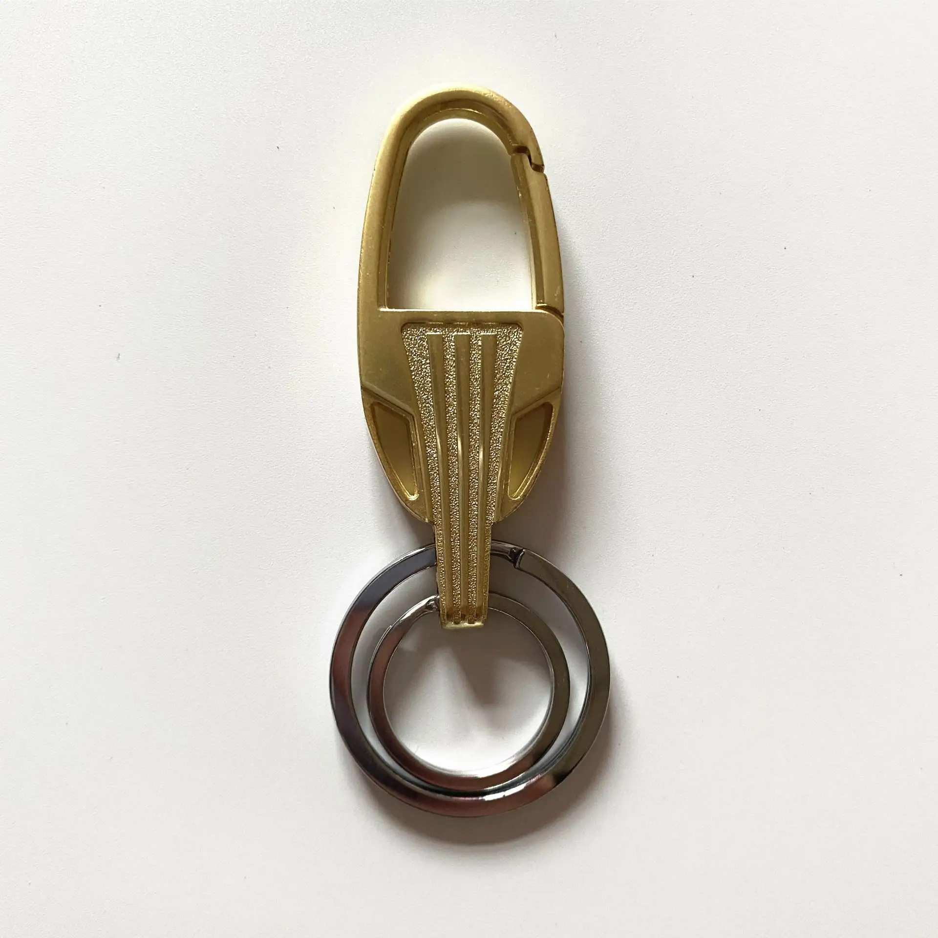 पुरुषों और महिलाओं के लिए HY स्पॉट थोक ऑटो पेंडेंट स्टेनलेस स्टील चाबी का गुच्छा उपहार श्रृंखला