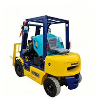 Forklift Komatsu 2,5 Ton Bertenaga Diesel, Tiang Tiga Tingkat, Kontrol Beban Presisi, Pengangkatan Halus, Tangkas, Praktis, Daya Angkut Kuat