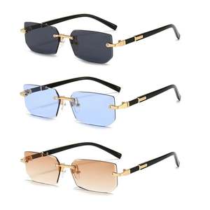 Lunettes de soleil sans monture rectangulaires tendance populaires pour femmes et hommes, petites lunettes de soleil carrées pour l'été et les voyages - Product Image 5