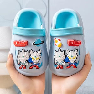 Venta al por mayor lindas zapatillas de dibujos animados niños verano EVA sandalias <span class=keywords><strong>para</strong></span> niños niñas Anime Kitty Kuromi zapatillas antideslizantes bebé niños <span class=keywords><strong>zapatos</strong></span> - Product Image 5