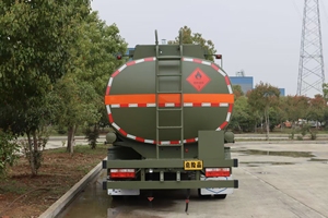 El Nuevo Camión de Reabastecimiento de Combustible Diésel Datalica con Transmisión Manual y Emisión Euro 2 Es Eficiente y Fácil de Usar - Product Image 5