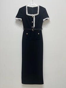 Nouvelles arrivées Bettergirl 2026 Printemps-Été : <span class=keywords><strong>Robe</strong></span> longue noire à manches courtes, col carré et patchwork de <span class=keywords><strong>dentelle</strong></span> - Product Image 4