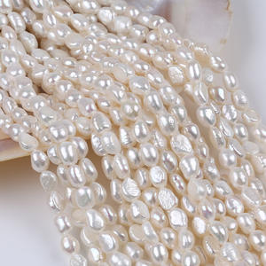 Perles d'eau douce baroques promotionnelles, blanches, 3-11 mm, naturelles, trou droit et trou vertical, Zhuji - Product Image 1