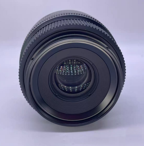 Lente GF 63mm F2.8 G-Mount 95% Nueva, Distancia Focal Estándar Clásica Equivalente a 50mm - Product Image 6
