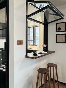 Finestre a Battente in Alluminio Personalizzate per Uso Residenziale, Regolabili Esternamente, di Alta Qualità, con Doppio Vetro - Product Image 1