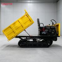 Dumper sur chenilles compact avec une zone de chargement surdimensionnée, camion-dumper sur chenilles pour les travaux de construction et la récolte en verger