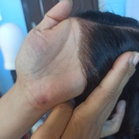 Peluca rizada sin pegamento 13*4 de 12 pulgadas con cierre de encaje transparente, cabello humano Remy virgen vietnamita, peluca SDD de longitud corta para mujeres negras