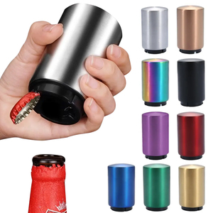 Apribottiglie Magnetico Automatico Personalizzabile in Metallo, Creativo e Portatile, per Vino, Birra e Bar Domestico - Product Image 1