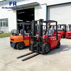 CE ISO Betrouwbare Japanse motor Volledig hydraulische prijzen Heftrucks Magazijn Kleine LPG Benzine 3000kg LPG Heftruck - Product Image 2