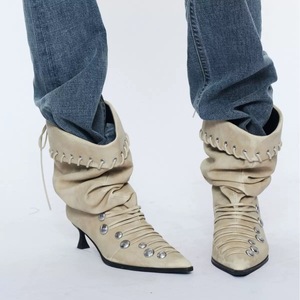 Bottes pour femmes personnalisées Printemps/Été, style rétro, <span class=keywords><strong>cloutées</strong></span>, larges et souples, à bout pointu, talon chaton, plissées, style western, montantes à la cheville - Product Image 4