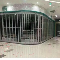 Porte pliante en PVC pour devanture de magasin moderne, panneaux en polycarbonate, cadre en alliage d'aluminium, antivol, anti-poussière, sur mesure