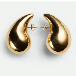 Stainless Steel Pearl Hoop Earrings Waterproof Silver 18K Gold Color Pearl Huggie Earrings For Women CC Shape Hoop Earrings