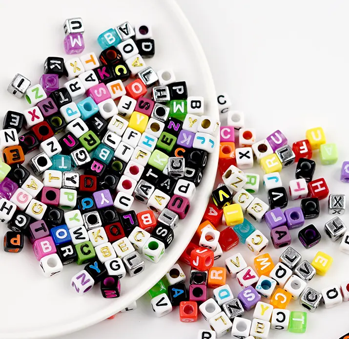 100 pièces mixte coloré lettre acrylique perles carré Alphabet numéro perles pour la fabrication de bijoux bracelet à bricoler soi-même collier accessoires 6mm