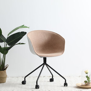 Venta al por mayor Nordic Office Desk Chair Muebles Oficina Tina Blanco Ocio Plástico Moderno Giratorio Sillas Con <span class=keywords><strong>Ruedas</strong></span> - Product Image 4