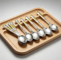 Cuillère en acier inoxydable 410 durable, poli miroir, avec manche classique gaufré, couverts métalliques pour restaurants, hôtels, vente en gros