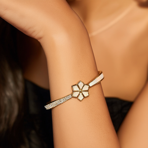 BBBA-0069 กำไลข้อมือแฟชั่น อุปกรณ์เสริมที่หรูหราและมีสไตล์สำหรับผู้หญิง - Product Image 3