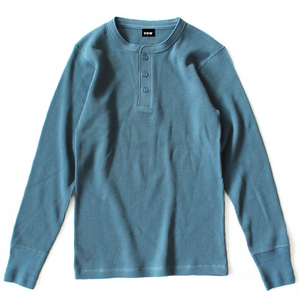 เสื้อยืดแขนยาวคอกลมสีเทาล้วนทรงปกติสำหรับผู้ชาย ผ้าฝ้าย 100% เสื้อเฮนลีย์ถัก เสื้อยืดกันหนาวสำหรับผู้ชาย ขายส่ง - Product Image 6