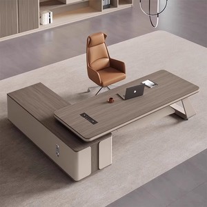 Set <span class=keywords><strong>Scrivania</strong></span> e Sedia Direzionale in PVC <span class=keywords><strong>Moderno</strong></span> e Lussuoso per Manager/Presidente - Product Image 4